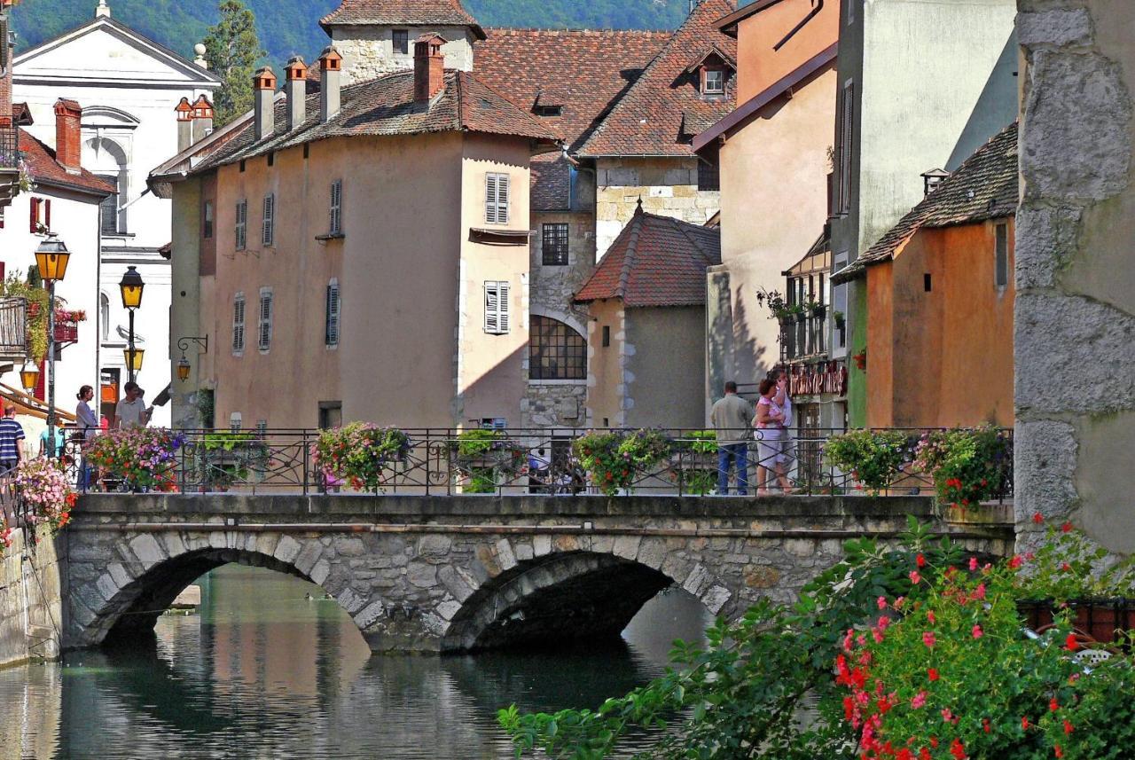 Dolce Vita: 2 Personnes, Douillet, Cosy & Central Annecy Luaran gambar